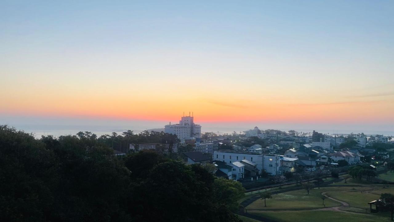 Route Inn Grantia Aoshima Taiyokaku Міядзакі Екстер'єр фото